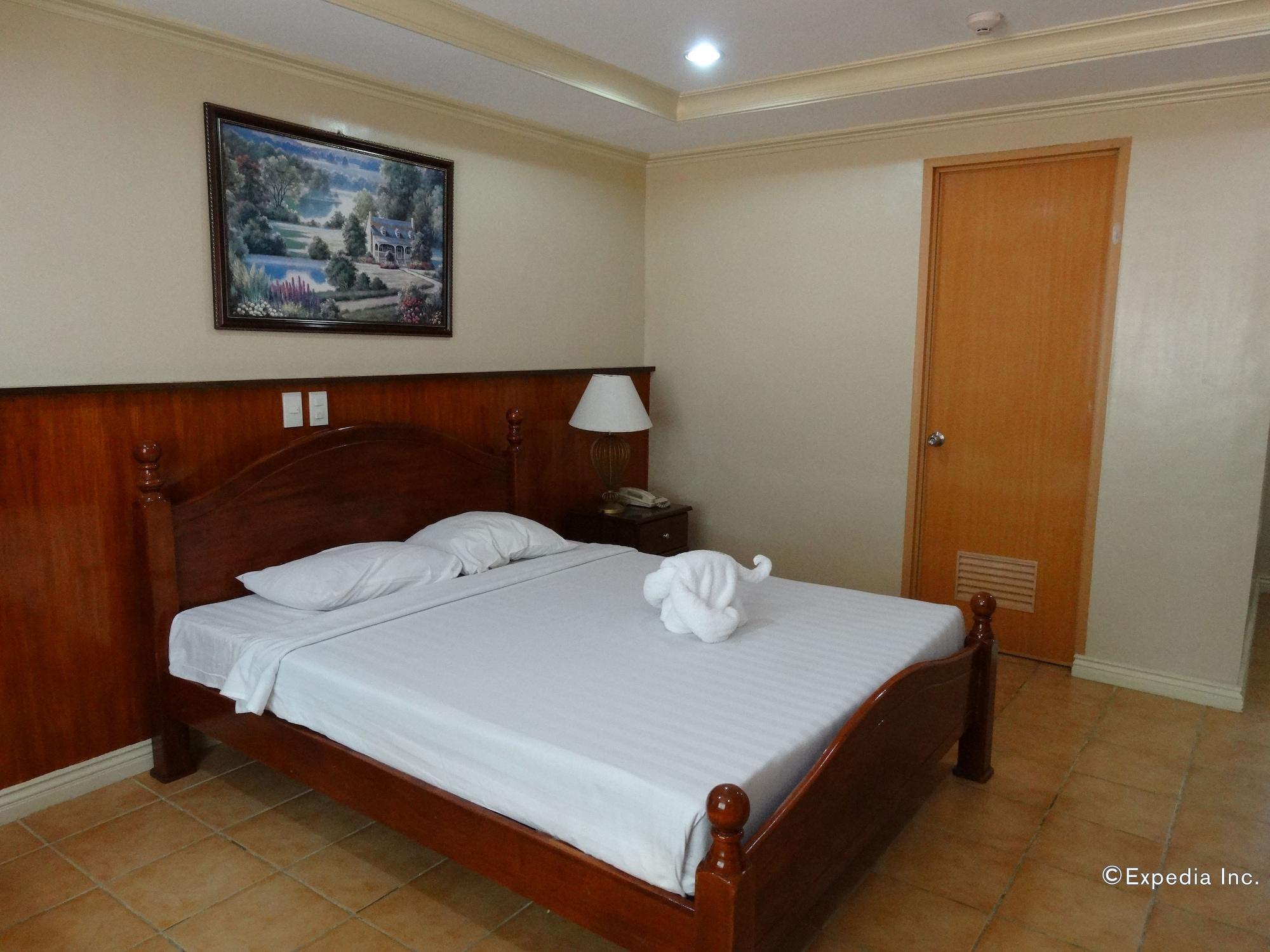 Crown Regency Residences Davao Exterior photo