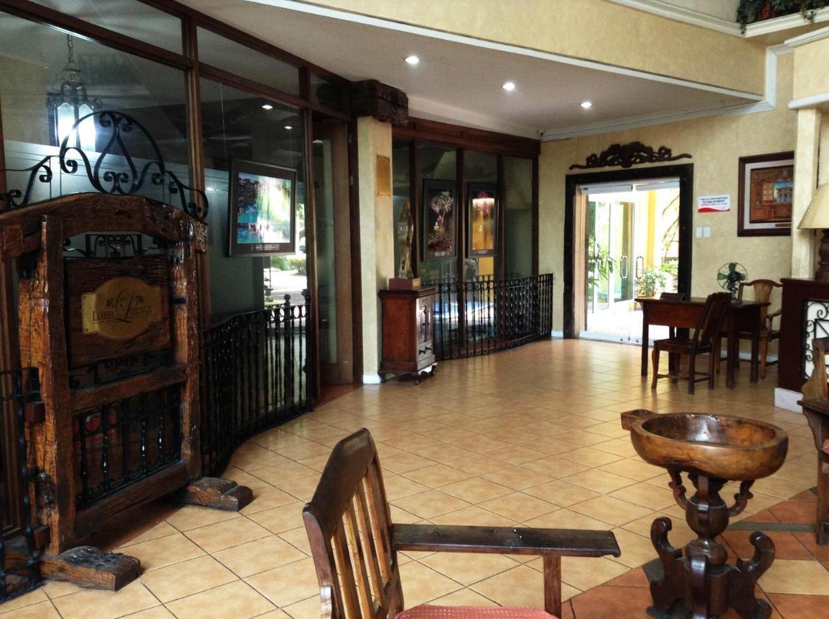 Crown Regency Residences Davao Exterior photo